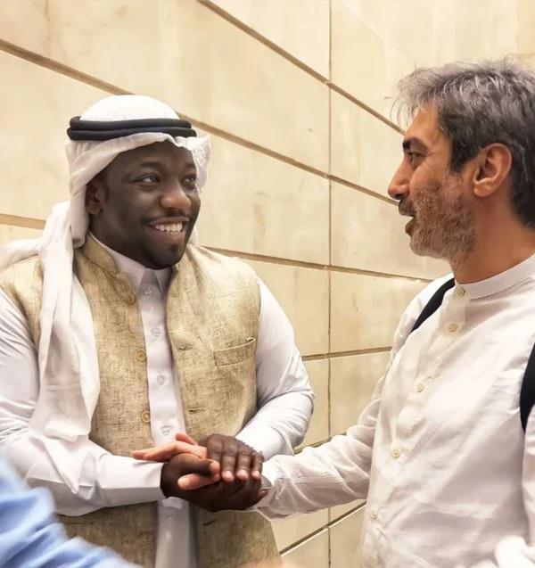 Bodrum'da sevgilisi Tue Ern iin mekan kapatp doum gn partisi yapmasyla da gndeme gelen Necati amaz, boanma davasnda gndeme bomba gibi den "Ben seilmi kiiyim, Mehdiyim" dedii ses kaydyla herkesi artmt.