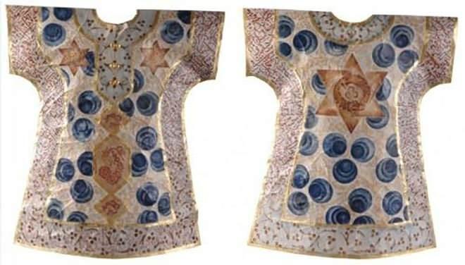 Mhr Sleyman;    <br>Osmanl'nn her padiahnn Mhr Sleymanl bir kyafeti vardr. Yldz eklinde olan bu mhr, Hz. Sleyman'n btn canllara hitap etmesi, hayvanlarn dilini anlayabilmesi ve her eyden nce devlet olmann ve hkmetmenin simgesi olmasyla tercih edilmitir.