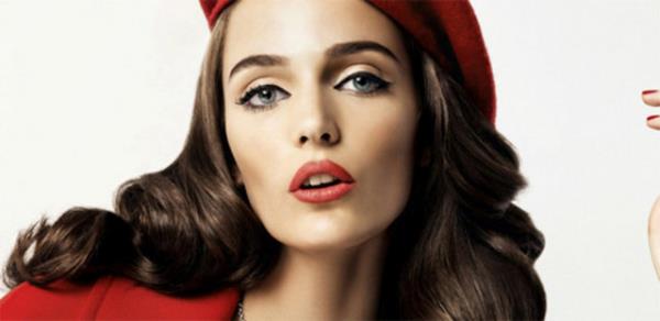 <p><b>Dier kadnlar tarafndan beenilme arzusunu azaltn</b></p>    Kadnlar kadnlar iin giyinir, bu doru fakat kadn kskanl fazla olduunda kiiye ok zarar verir, kendinize kar acmasz olmayn. Kendinizi olduunuz gibi sevin, o zaman karlatrma yapmazsnz.