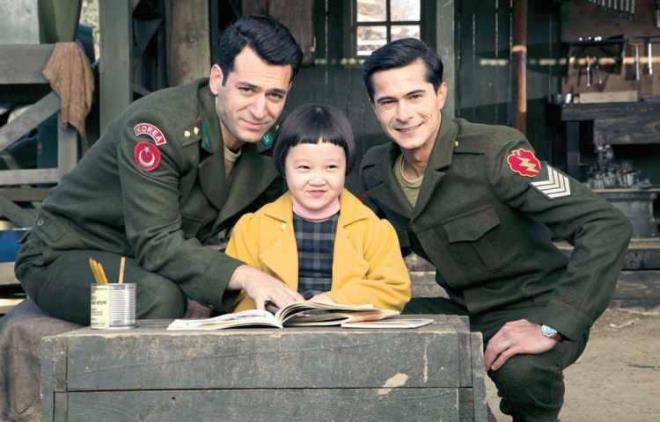 Trkiye'yi duygulandran filmin barolnde smail Hacolu, Ali Atay ve Murat Yldrm gibi isimler yer alyordu.