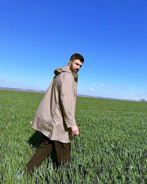 Mart aynda FOX TV'de yayn hayatna balayan Adm Farah'ta Tahir karakterini canlandran Engin Akyrek hakknda oke eden bir iddia ortaya atld.