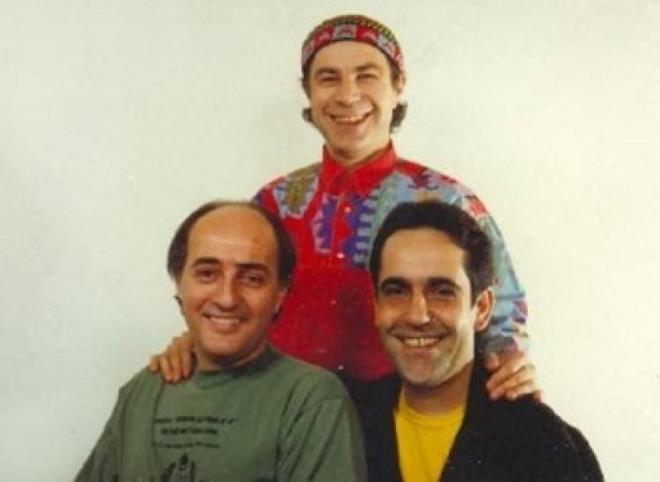 Biz en zorunu baardk zkan'm. Burada ya da baka bir alemde sonsuza dek birlikteyiz kardeim.