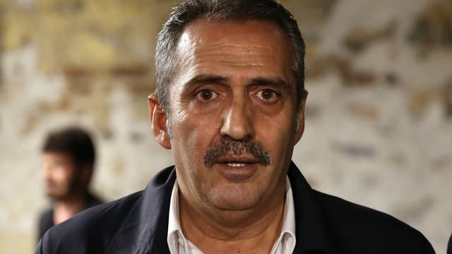 Evlilik yolunda ilk adm atarak Nilah Aaoolu ile nianlanan usta sanat Yavuz Bingl yeni pozu gndem oldu.