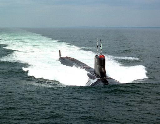 General Dynamics ABD`nin ilk denizalt sava gemisi olan USS Holland` da reten irket.