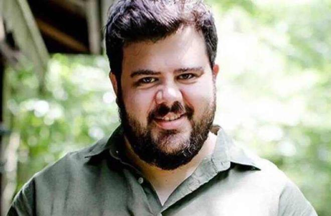 imdi de Berfu Yenenler'in "Eser'in imanla veda partisindeyiz" notunu dt bir fotoraf paylat.