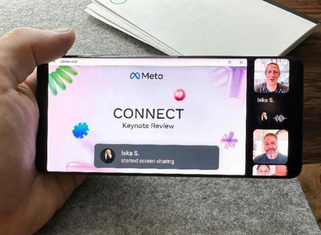 Mark Zuckerberg'n ekran paylam zelliini denedii bir grnt.