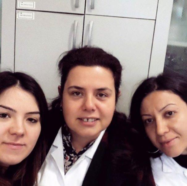 Sosyal medyay az kullanan Ebru Gnde?in kardei Aslhan Gnde yazdklaryla ablasna hep seslenmi