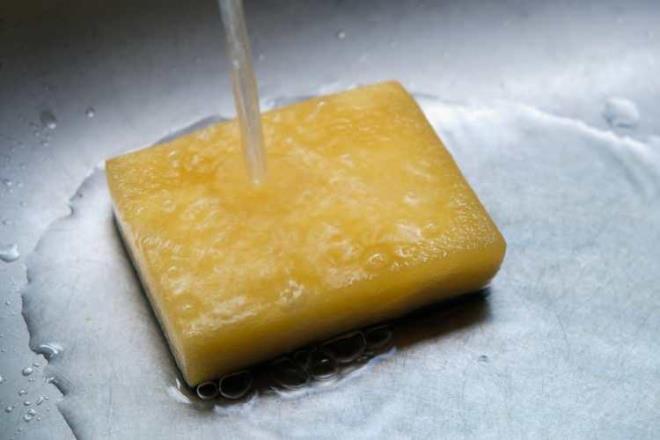 Bununla birlikte Mretr, alma kapsamnda en ok ard eylerden birinin, insanlarn sngerlerini ne sklkla temizlediklerinin nemli olmamas olduunu syledi.