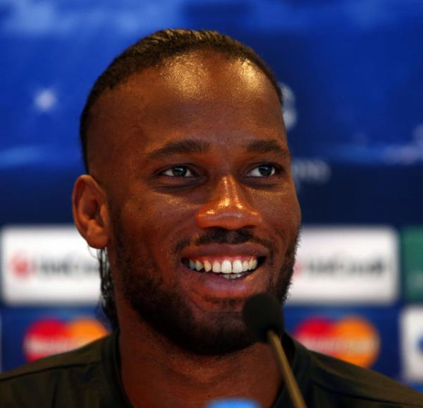 Fildii Sahilli oyuncu, spanyol ekibinin grubun favorilerinden biri  olduunu belirterek, "Deneyimli biriyim. Bu deneyimimi de mcadelelerde gstermek  istiyorum. Ekip olarak iyi bir futbol oynayp, gruptan kmay hedefliyoruz"  ifadesini kulland.