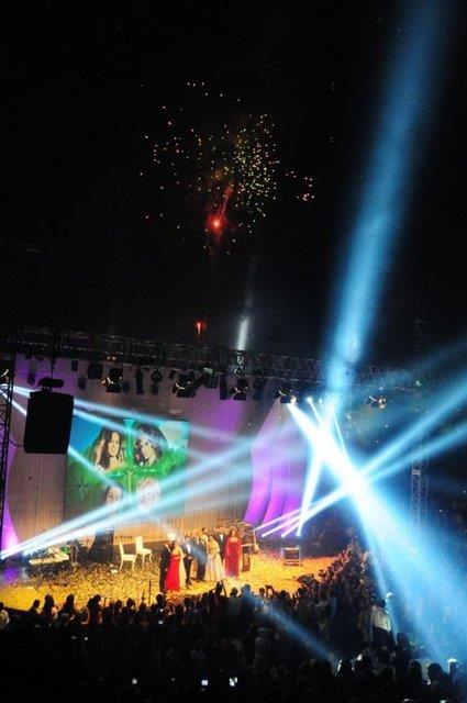 Adana'da bu yl 20'ncisi gerekletirilen Altn Koza Film Festivali'nin al renkli grntlere sahne oldu.