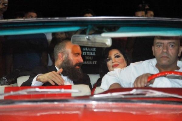 Adana'da bu yl 20'ncisi gerekletirilen Altn Koza Film Festivali'nin al renkli grntlere sahne oldu.