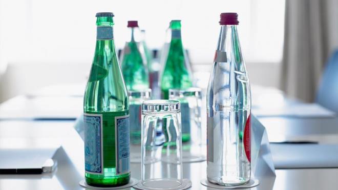 Maden suyu, salk asndan pek ok farkl yarar salayabiliyor. Nitekim salad faydalardan bazlar aada yer alyor.