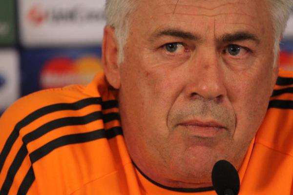 Srekli ampiyonlar Ligi'nde olmann nemine deinen Real Madrid Teknik Direktr Ancelotti, "Bu kez Real Madrid teknik direktr olarak sahada olmak beni heyecanlandryor. Takmdaki uyum zamanla yzde yze kacak. Bale, Ronaldo ve Benzema arasndaki uyum zamanla geliecektir. Gol yollarnda herhangi bir sorun yaamyoruz. Uyum sreci sebebiyle bunu yakn zamanda zeceiz. Galatasaray manda da gol sknts yaamayacaz" eklinde konutu.