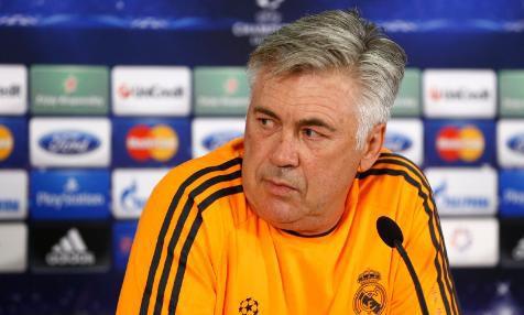 "REAL MADRD HER DAM Y OYUNCULAR BARINDIRIR"