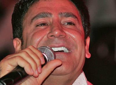 Trkc zzet Yldzhan 7 ay nce zmir'de 21 katl 116 oda ve 250 yatakl Yldzhan Otel ile turizm sektrne hzl giri yapt.