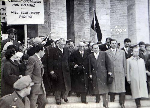 Ankara'da iktidar elinde bulunduran Milli Birlik Komitesi bu 15 idamn 12'sini mr boyu hapse evirecek ve n, Babakan Adnan Menderes, Dileri Bakan Fatin Rt Zorlu ile Maliye Bakan Hasan Polatkan'n cezalarn onaylayacakt.