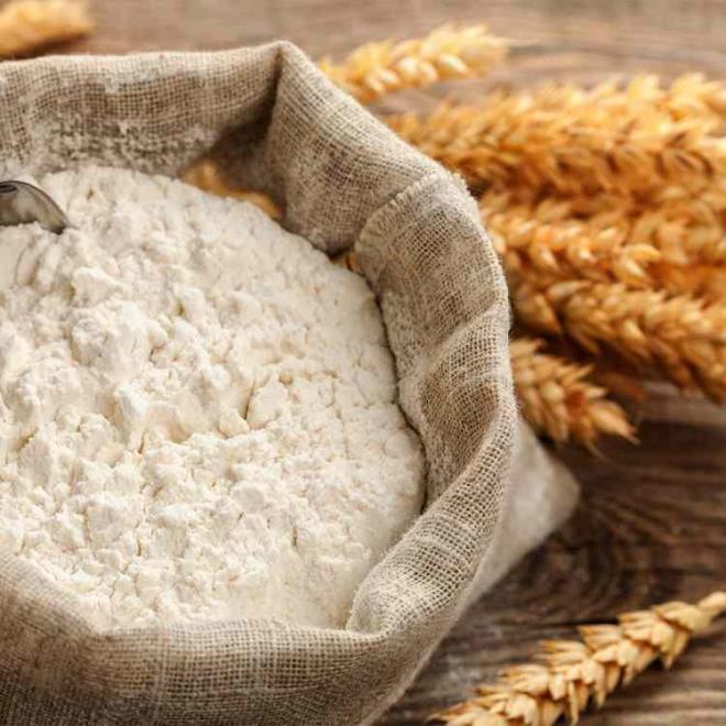 BEYAZ UNDAN UZAK DURUN!    lenmi buday olarak bilinen beyaz un en ok kilo aldran besinlerden biridir. Sindirim sistemini yavalatarak barsaklarn dzenli almasn engelleyen beyaz un kilo vermenizi de zorlatrr.