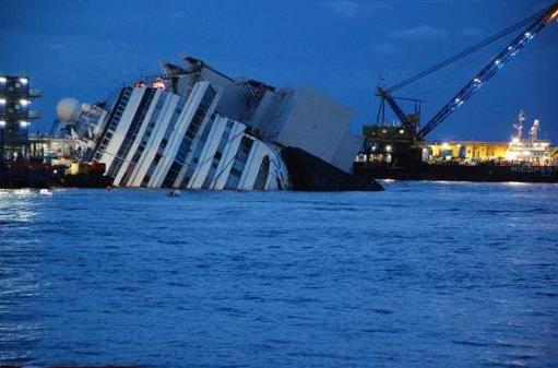 Costa Concordia'nn denizden karlmas tarihin en pahal kurtarma operasyonu olmaya aday.