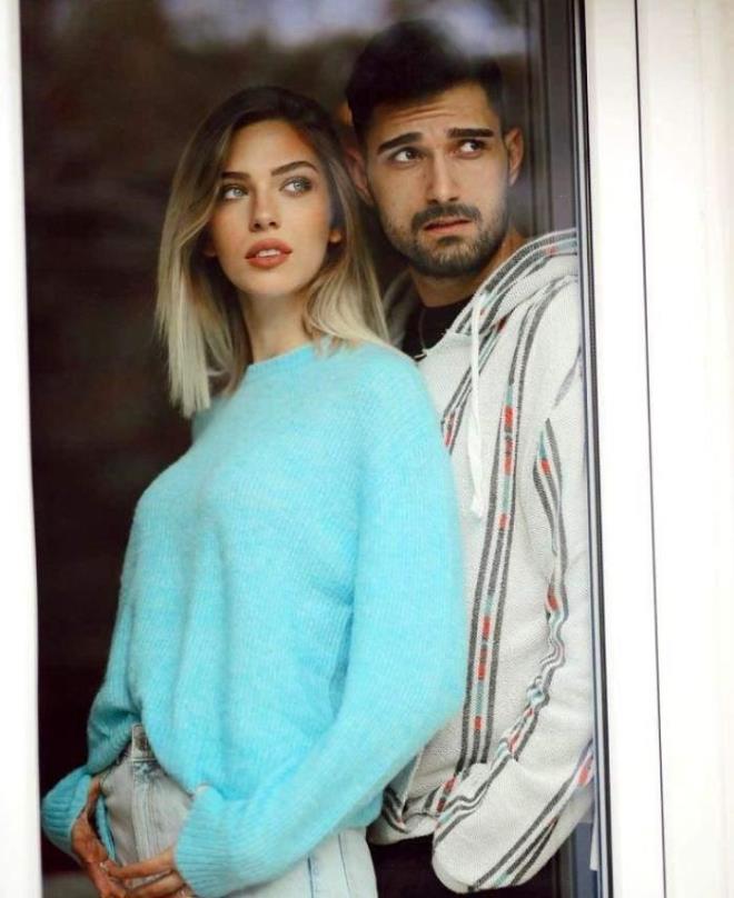 Daha nce hamilelik iddialarn yalanlayan evkatli'nin bebek bekledii renildi.