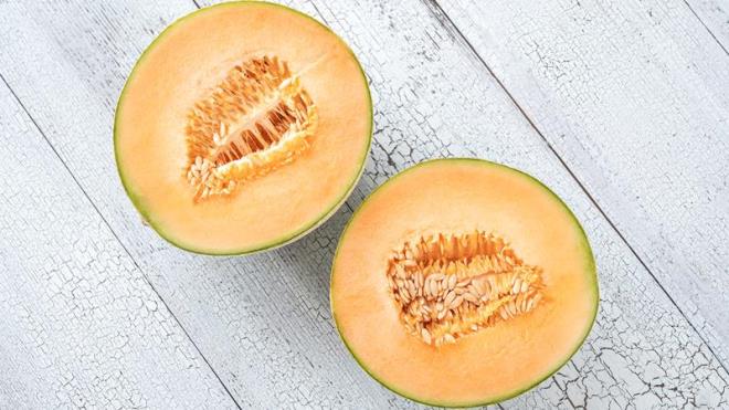 Koklamak: Bu meyvenin kk ksm koklandnda gzel kokuyorsa, tatl olduunun bir gstergesi olabilir.