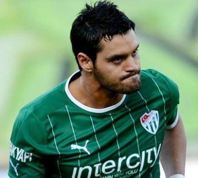 Bursaspor'dan ilili Sebastian Andres Pinto Perurena (28 Harf)