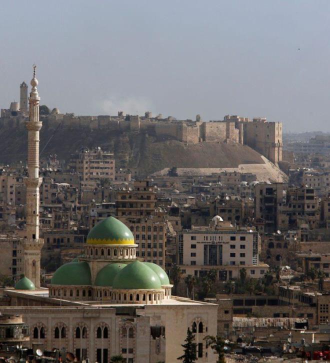 3- HALEP /6300    Halep, Suriye'nin en byk ikinci ehri ve tarihi adan nemli bir merkezdir. Orta Dou'nun en eski ve srekli yerleim yerlerinden biri olan Halep, tarihi boyunca farkl medeniyetlerin etkisi altnda kalmtr.