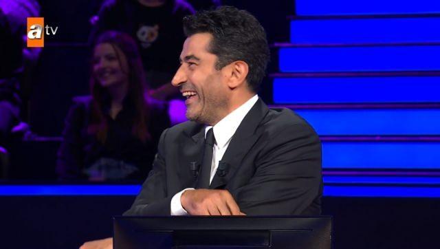 11?inci 400 bin liralk soruya kadar ulaan yarmac ?Fransa?nn en uzun kara snr hangi lkeyledir?? sorusunda zorland. Bir sre dndkten sonra ?Almanya? cevabn veren yarmac, yanl olduunu renince olduka ard.