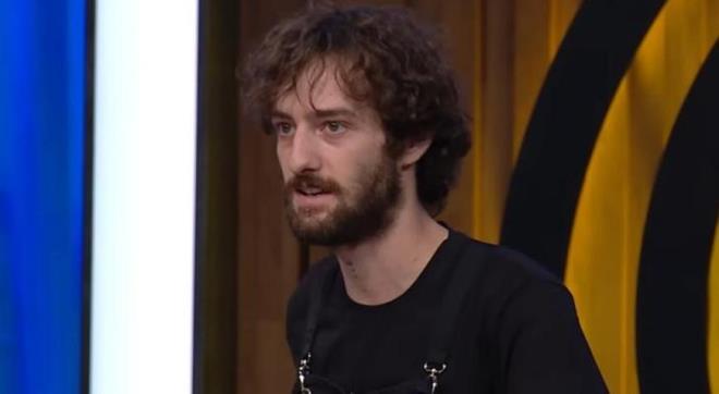 Masterchef All Star'da haftalk oyunlarnn bitmesinin ardndan eleme oyununa geildi. Gnlerdir yaramayan aatay'n eleme oyununda yer ald grld. Hastaln aklayan aatay, Masterchef All Star iin kararn verdi. te yandan aatay'n karar sonras Somef ef bu hafta yaplacak eleme oylamasnn deitiini belirtti.