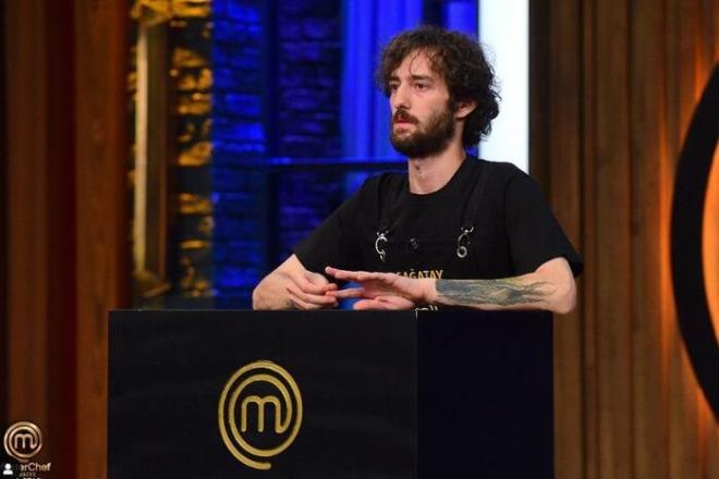 Masterchef'te dokunulmazlk oyunlarnn oynanmasnn ardndan eleme adaylar belli olmutu. Gamze, Tahsin, Eda, Kvan, Batuhan, Tolga ve Sefa eleme aday olmutu. Stdyoya gelen eleme adaylarnn yannda ayn zamanda getiimiz hafta yaramayan aatay da yer ald.