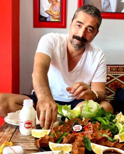 Babasyla uzun zamandr tartmal olan Ahmet Tatlses at ikfte fabrikasyla Tatlses ikftenin en byk rakibi oldu.