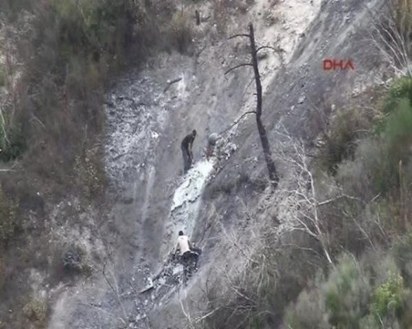 TIME dergisinin internet sitesinde ise helikopterin vurulmasna kadar olan dnemdeki Trkiye-Suriye ilikileri irdelendi.