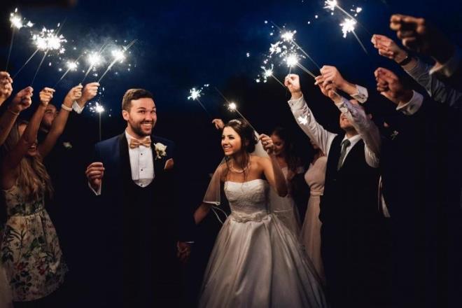 Yargtay Hukuk Genel Kurulu, dn srasnda tartma yaayan iftleri ilgilendiren emsal bir karara imza att. Yargtay Hukuk Genel Kurulu, dn masraflarnn kimin tarafndan yaplacana ilikin kan tartma nedeniyle dnn iptalinin "kadnn kiilik haklarna saldr" tekil etmediine hkmetti.