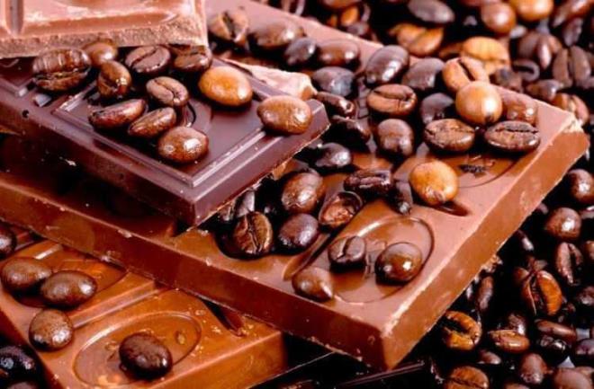 ikolata Uzman Elif Asl Yldz, ikolata benzeri rnlerin zararl olduuna dikkat ekti. Elif Asl Yldz, konuyla ilgili unlar syledi: