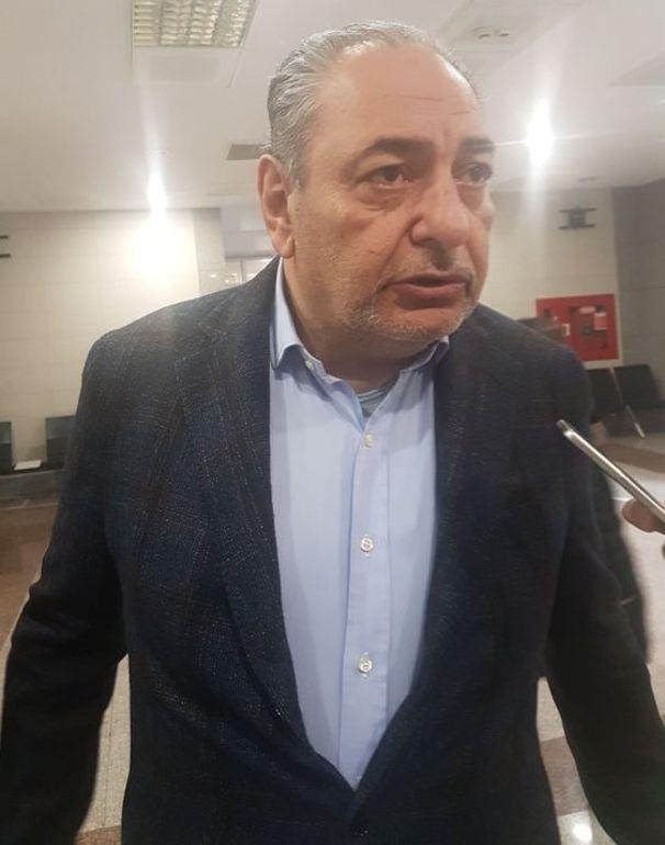 Bu mesajlarn ardndan soluu savclkta alan Reha Muhtar, sosyal medya hesabndan paylamda bulunarak Seren Serengil ve Mustafa Rahman Tohma'ya gz da verdi.