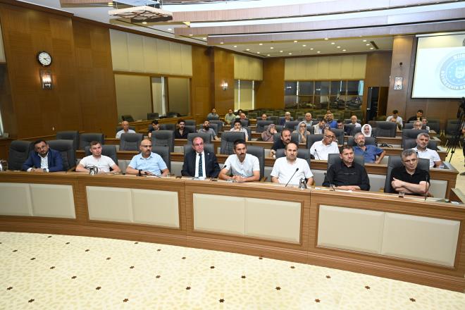 Bursa Bykehir Belediyesi, 2014 ylnda balatt Yenikent Kat Atk Dzenli Depolama Sahas?nn kapatlp, kentin bat blgesine modern bir atk entegre tesisi kazandrma projesinde artk sona yaklat.