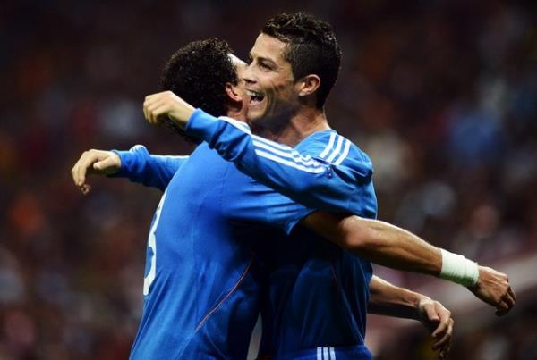 Takm son 15 ylda 2 kere 6 yedi ikisinde de teknik adam TERM...Artk braksn :))))))