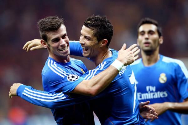 Galatasaray byle iyi oynamaya devam ederse 3 den fazla yiyeceini sanmyorum. (yanldm ama olsun)