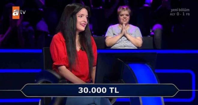 Yarmacnn karsna 100 bin liralk dll soruda Fatih Sultan Mehmet sorusu kt.