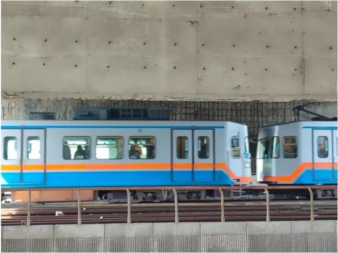 Otogarn baz ksmlarnn glendirme yapmak yerine sva ve boya almas ile yenilendii grld. Bu durumun yeterli olmadn belirten iyeri sahipleri ise yetkililerin zm bulmasn bekliyor.