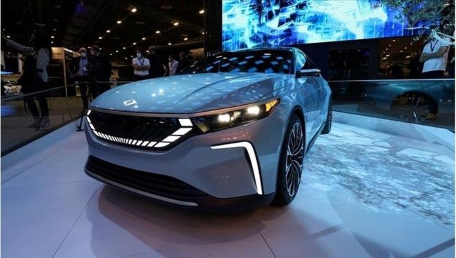 Nisan aynn sonunda teslimatna balanan Togg'da retim hzland. Togg Teknoloji Kamps'nde ikili vardiya sistemine geildi. Banttan inen ara says artt. Bir yandan retim srerken, dier yandan aralar sahiplerine teslim ediliyor. Mays, haziran ve temmuz aylarnda toplam bin 435 ara sahiplerini buldu.