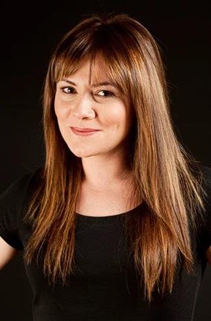 Yaplan incelemede yaamna son verdii tahmin edilen kiinin stanbul Bykehir Belediyesi ehir Tiyatrolar oyuncusu Seda Fettaholu olduu anlald.