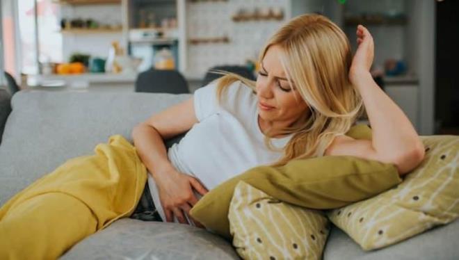 Bir saat beklettikten sonra tketin. Ksa srede barsaklarnz alacak, sindirim sisteminiz rahatlayacak.