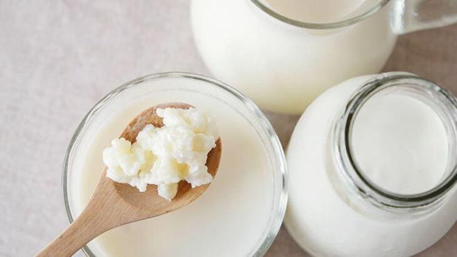 KEFR:  <br>Probiyotik ihtiyacn karlayan kefir, kabzlk sorununu da ortadan kaldryor. Uyumadan nce ieceiniz bir bardak kefir hem uyku kalitesini artryor hem de kabzlk ikayetini bitiriyor.