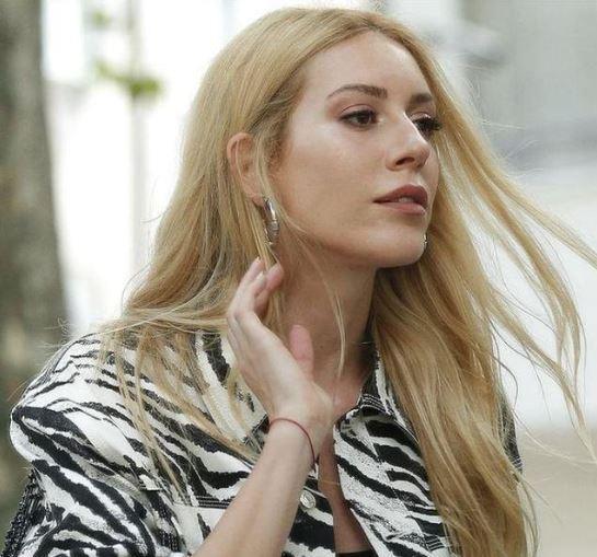 nl oyuncunun annesini grenler ise at kald.