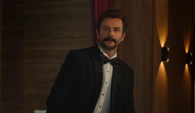 Ksa srede kadroya alan Demirci'nin hayranlar oyunculuuna sosyal medyadan vg dolu yorumlarda bulundu.