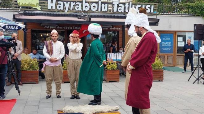 Ahilik, zengin - fakir ayrm yapmaz. almak ve retmek, aln teri ile kazanmak ahilikte bir ahlak kuraldr. Bunun iin herkesin bir meslei ve ii olmaldr.