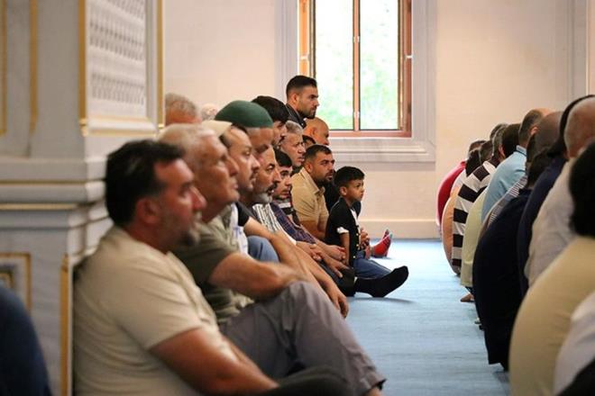 2024 RAMAZAN AYI BALANGI TARH    Ramazan'n birinci gn 2024'de Mart ayna denk geliyor. Ramazan gelecek sene 11 Mart gn balayacak.