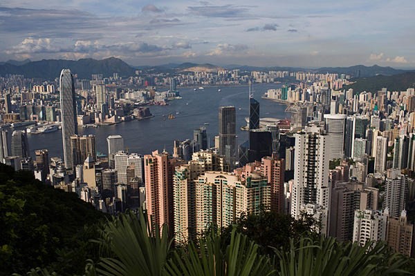 <p><b>HONG KONG</b></p>  Byme hz: Yzde 3,3