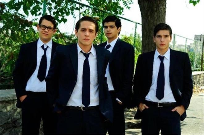 Baarl oyunculuk performansyla byk beeni toplayan nl isim, bir sredir yaamn Amerika'da srdryor.