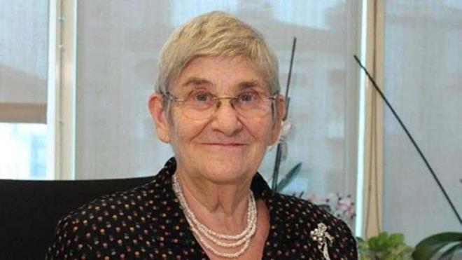 CANAN KARATAY UYARDI!    Yaplan bu aratrmayla ilgili yneltilen sorular cevaplayan Prof. Dr. Canan Karatay  "Hanmlar fttrm, kusura bakmasnlar" diyerek artt.